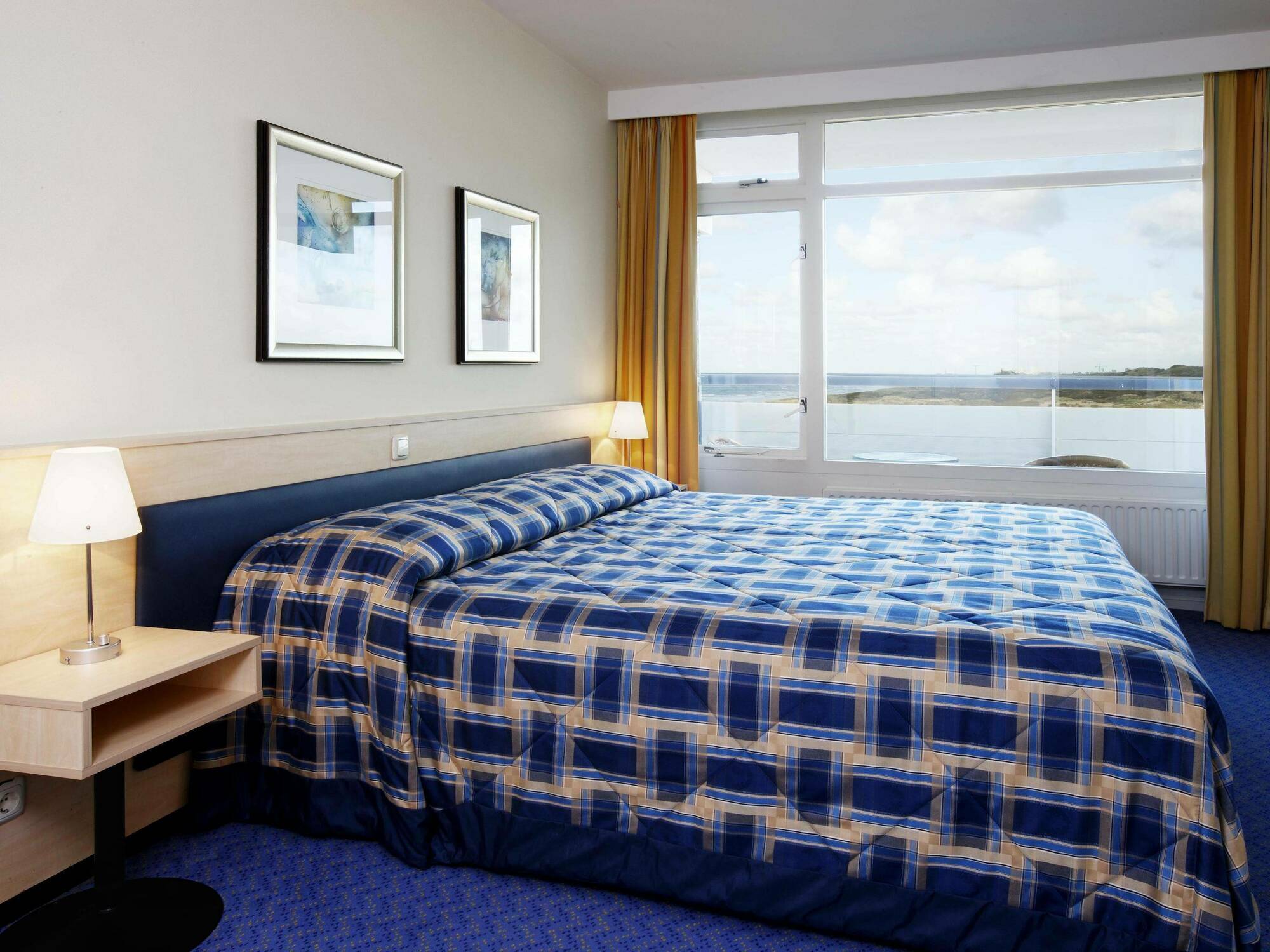 Hotel Nh Atlantic Den Haag Esterno foto
